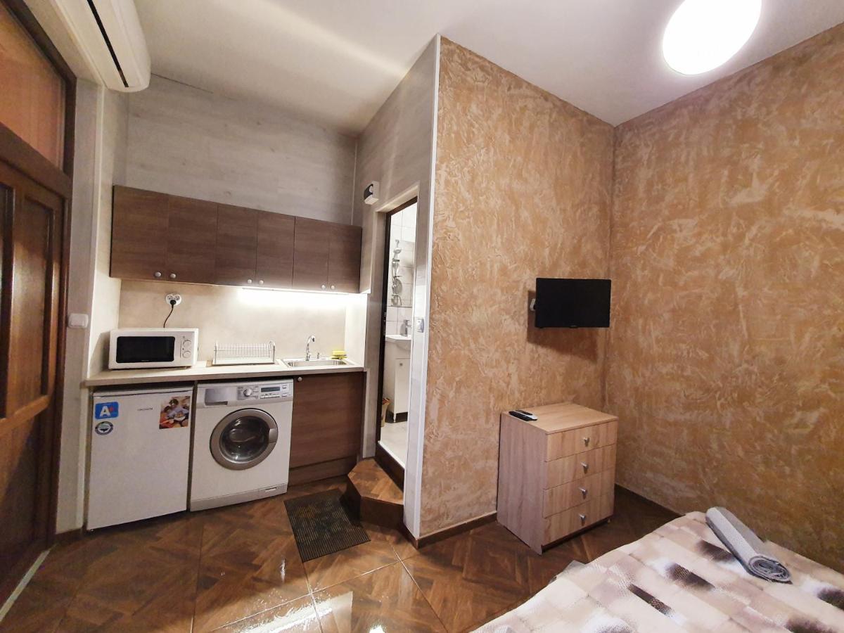 Studio Tea Apartment Sliven Bagian luar foto